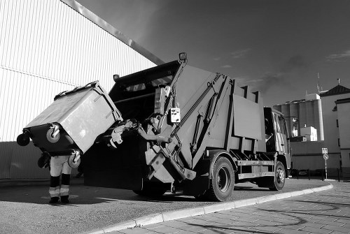 Professional flat clearance team in Sanderstead